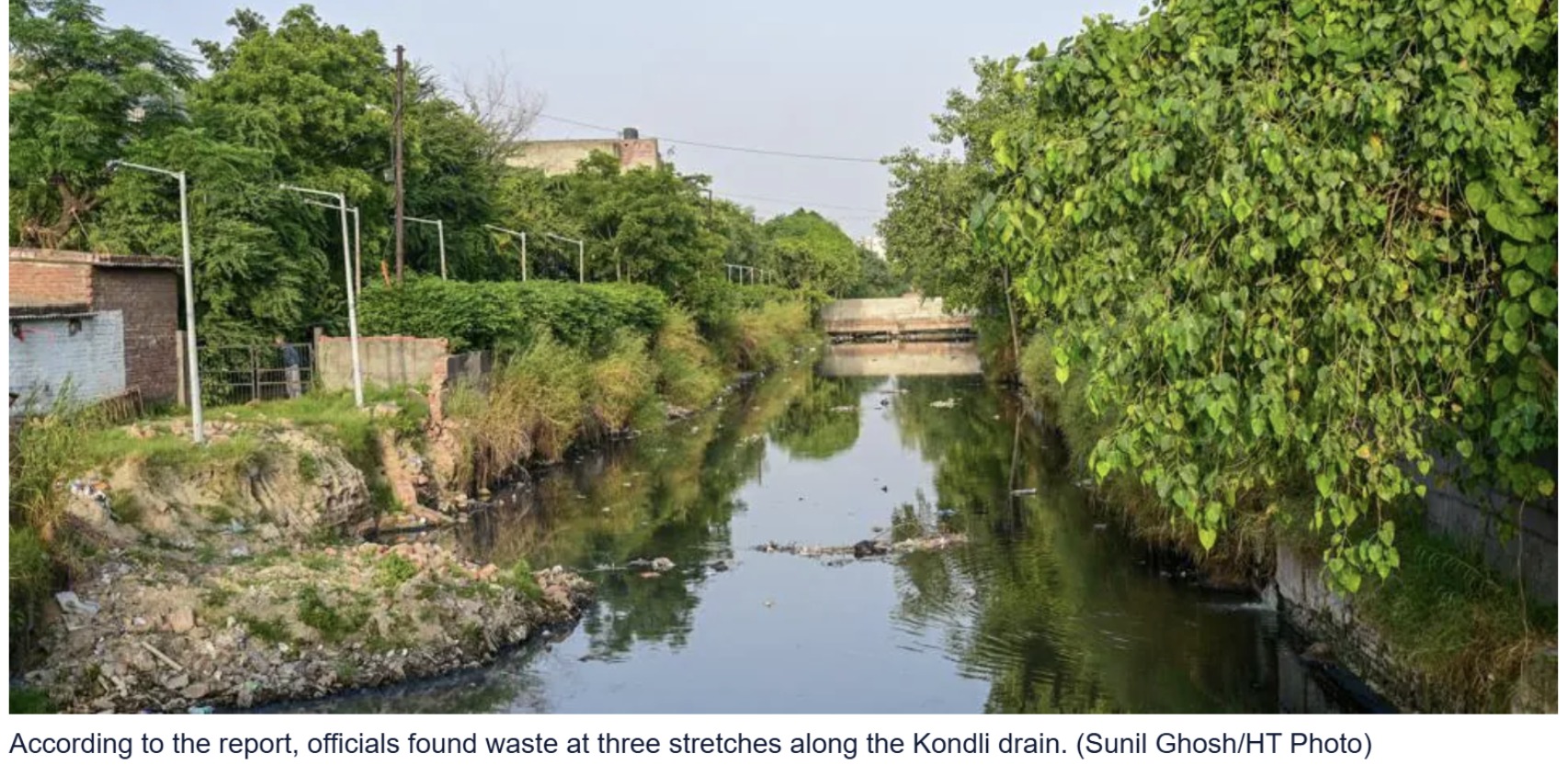 UPPCB flags illegal municipal, C&D waste dumping along Kondli drain in Noida